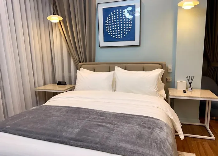 Elegant 4br Penthouse In Bgc Apartment Manila