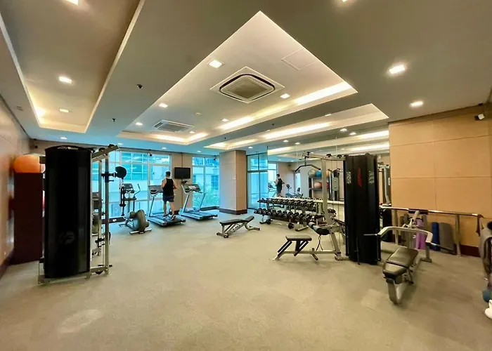 Apartment Elegant 4br Penthouse In Bgc