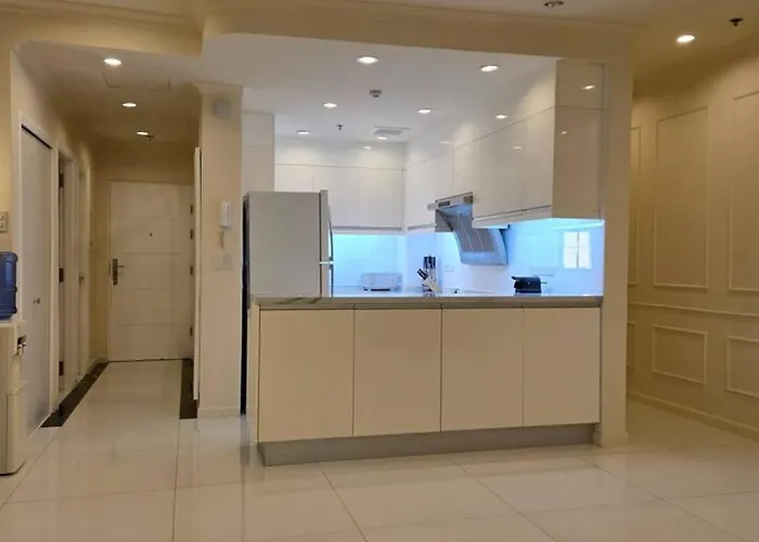 Elegant 4br Penthouse In Bgc Apartment Manila